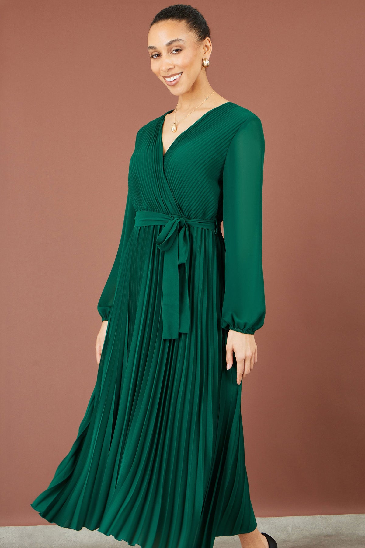 Yumi Green Pleated Wrap Midi Dress