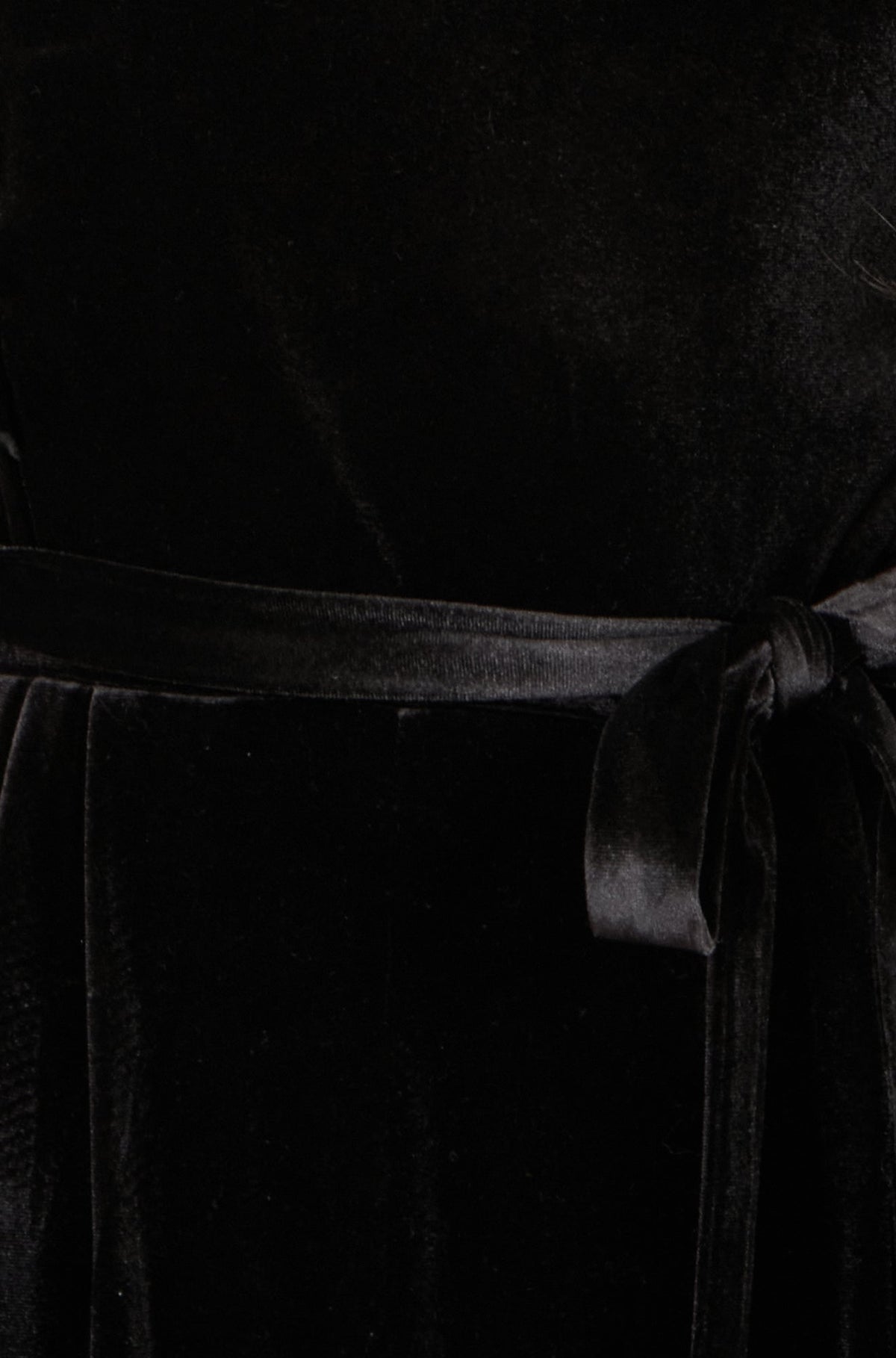 Yumi Black One Shoulder Velvet Jumpsuit