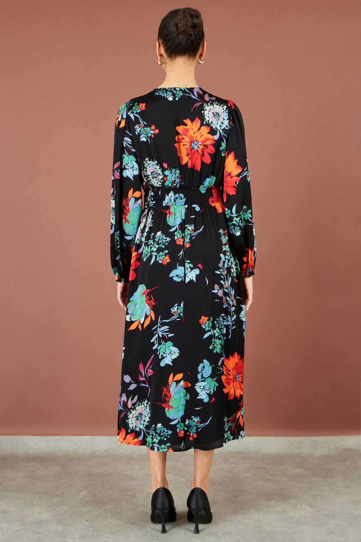 Yumi Black Floral Midi Dress With Long Sleeves
