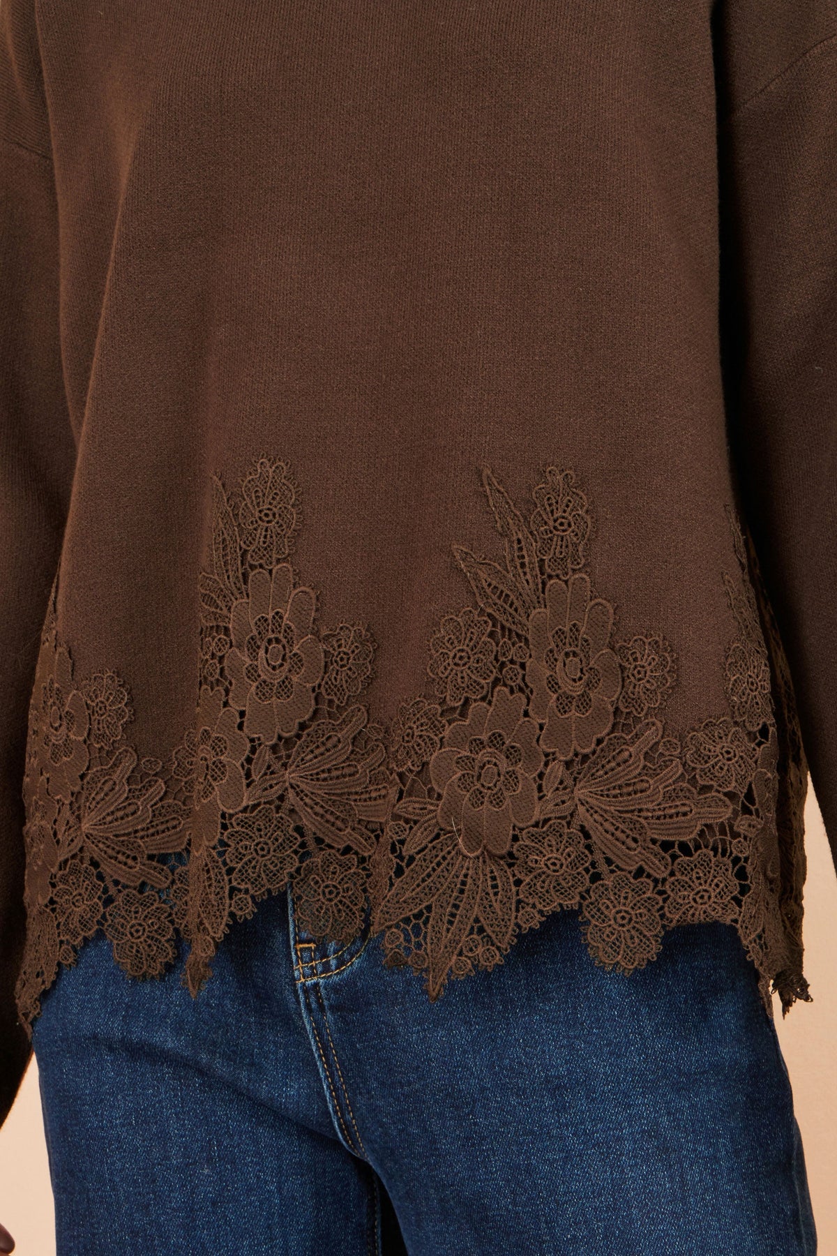 Yumi Brown Viscose Relaxed Jumper With Lace Trim