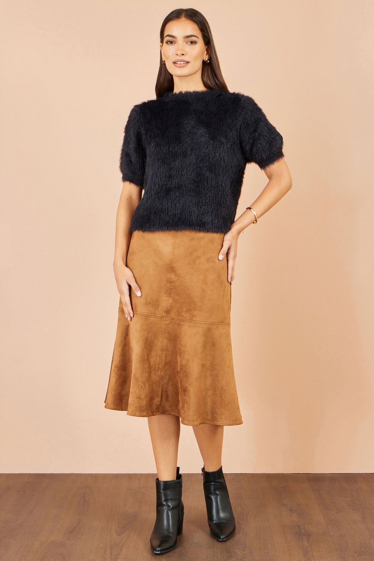 Yumi Black Fluffy Short Sleeve Jumper