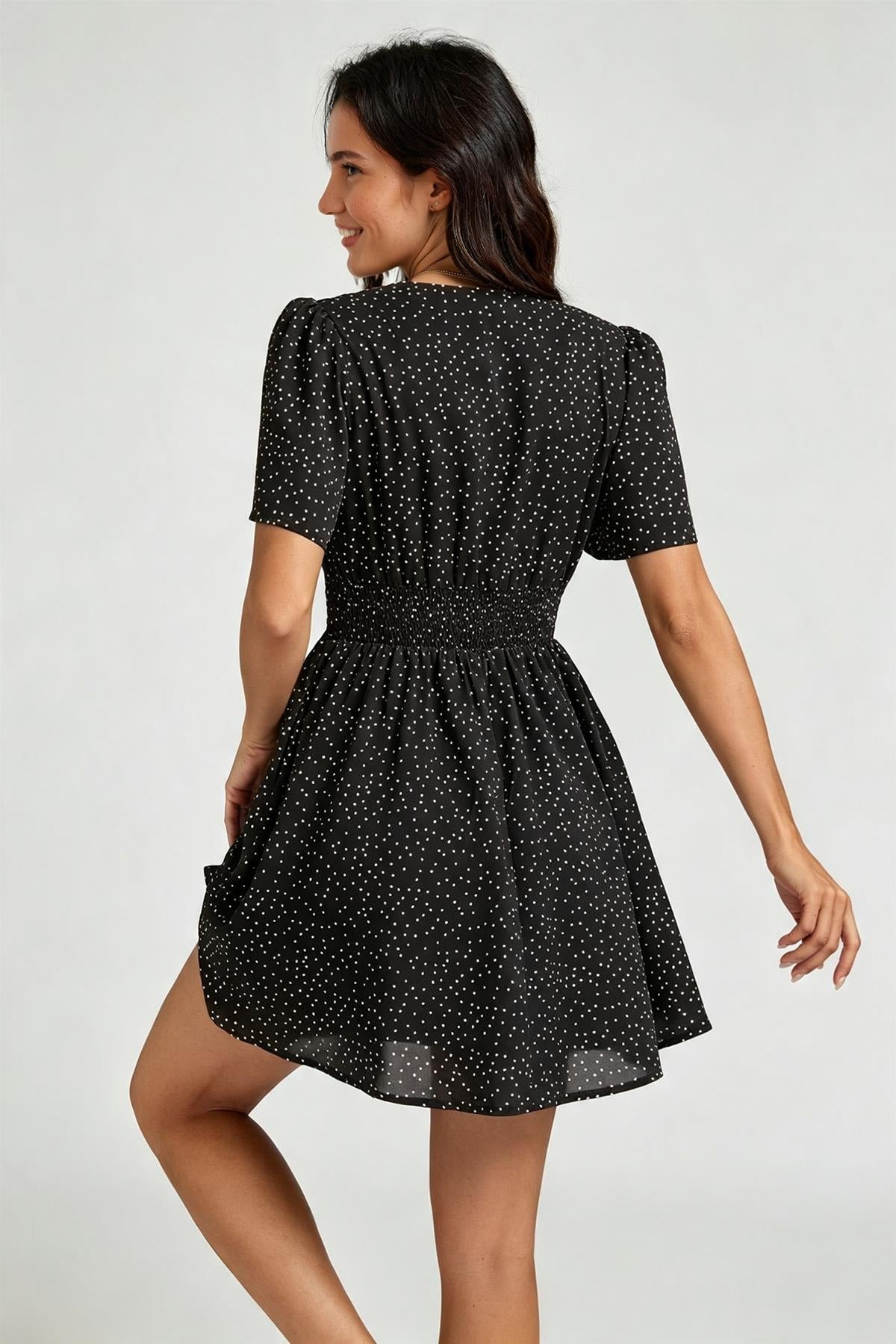 Dot Print Short Sleeve Mini Dress In Black