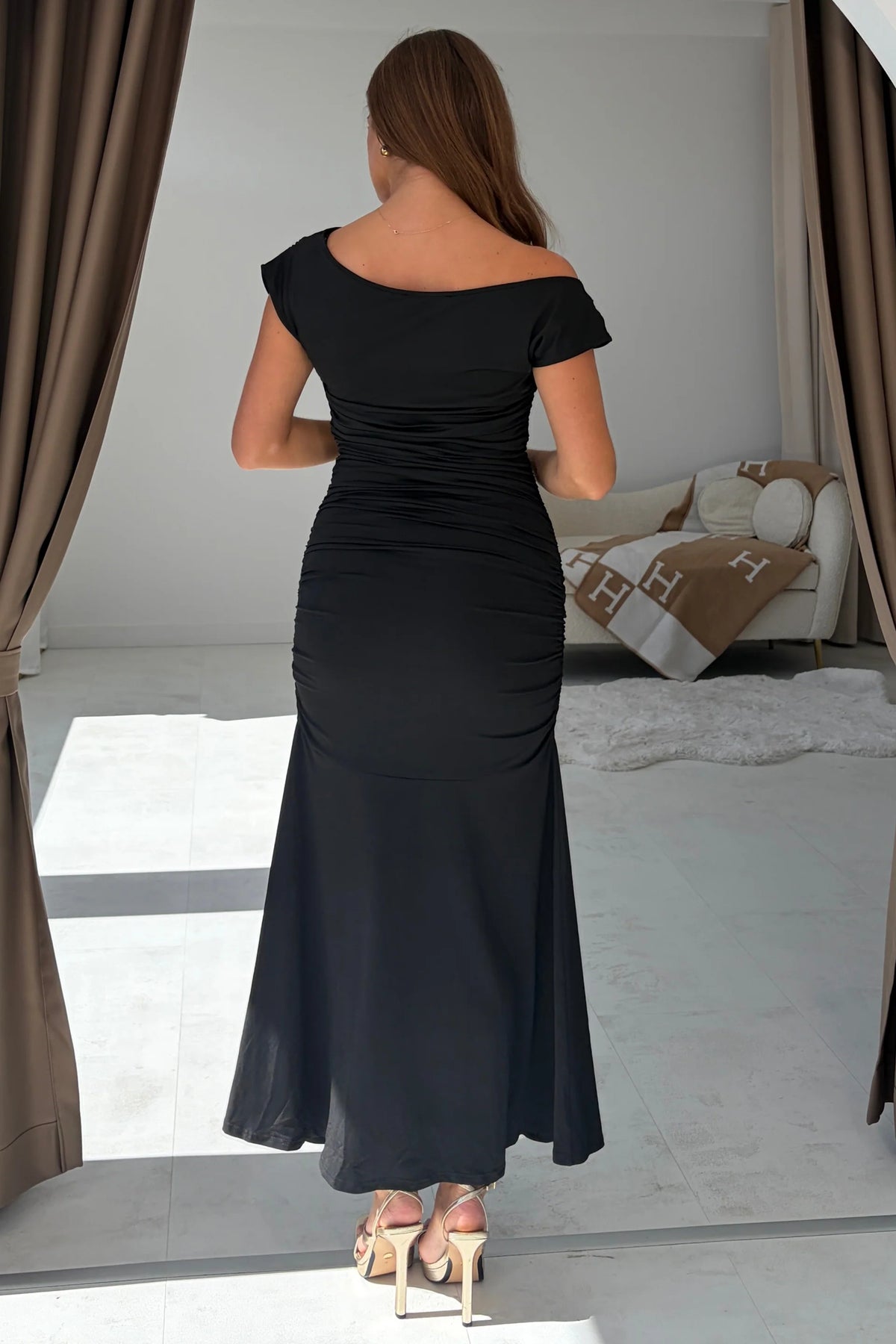 Girl In Mind Bellina Off Shoulder Black Maxi Dress