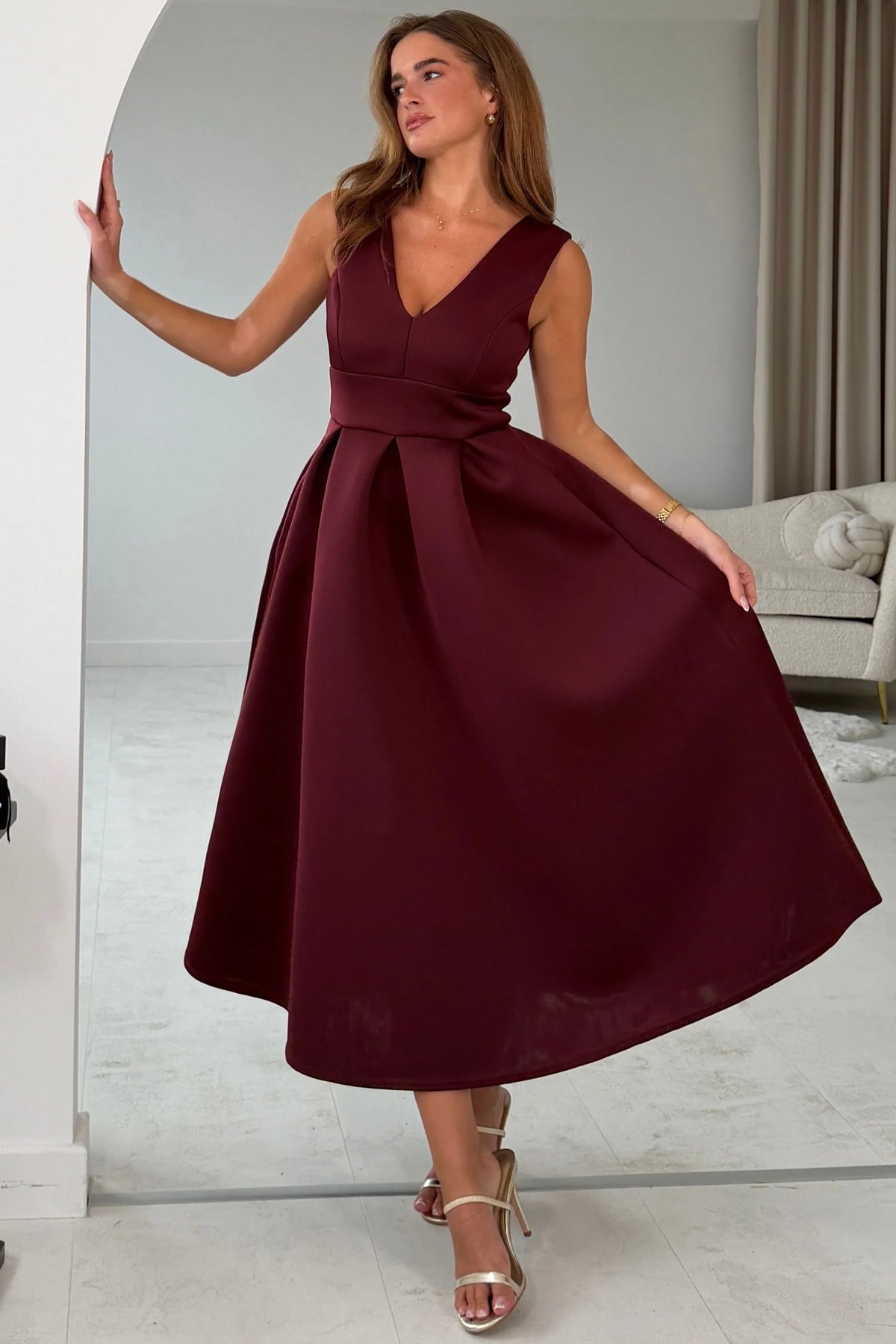 girl-in-mind-bethany-v-neck-skater-midi-dress-cherry-burgundy