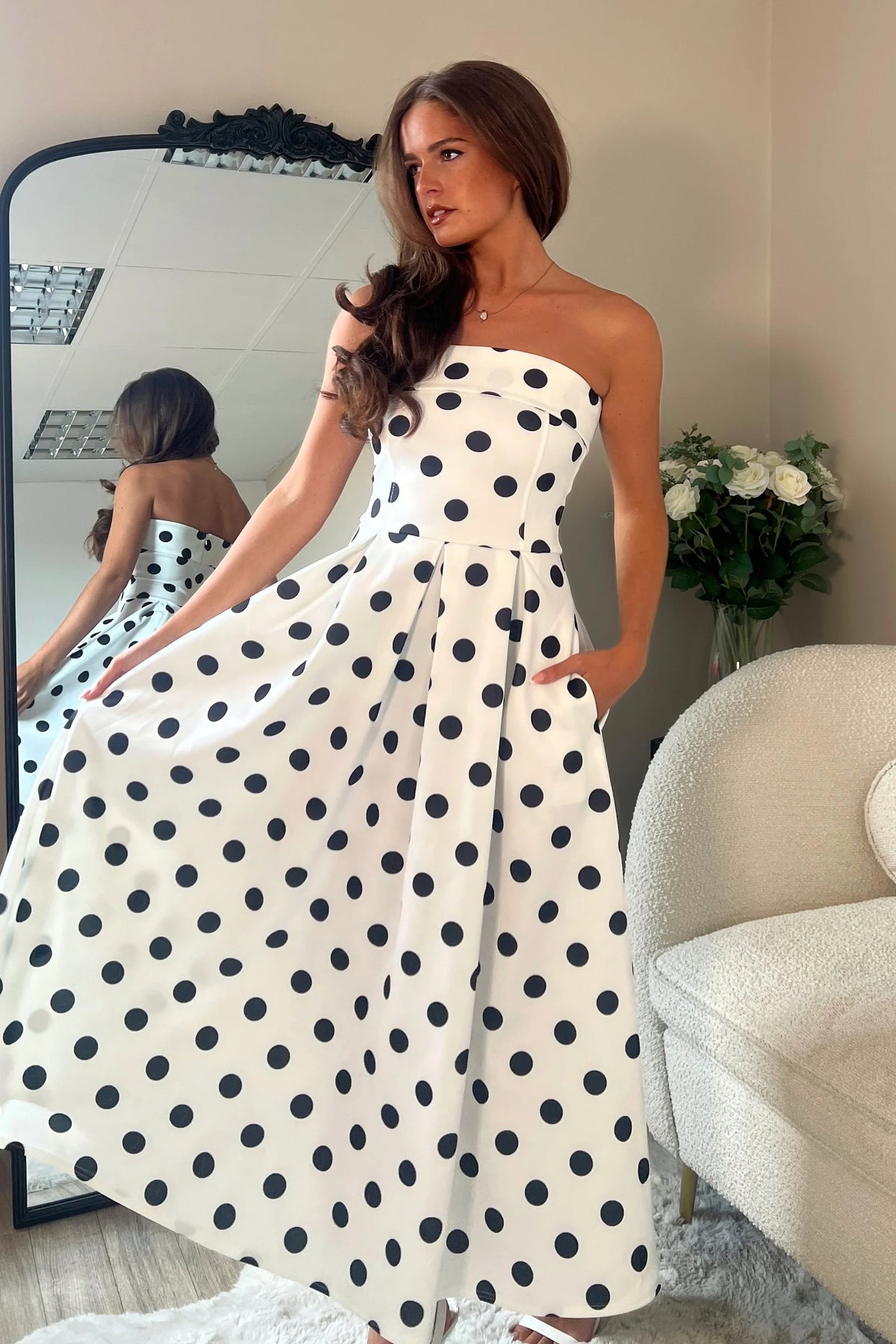 Girl In Mind Danni Strapless Bandeau White Dot Dress – Love My Apparel
