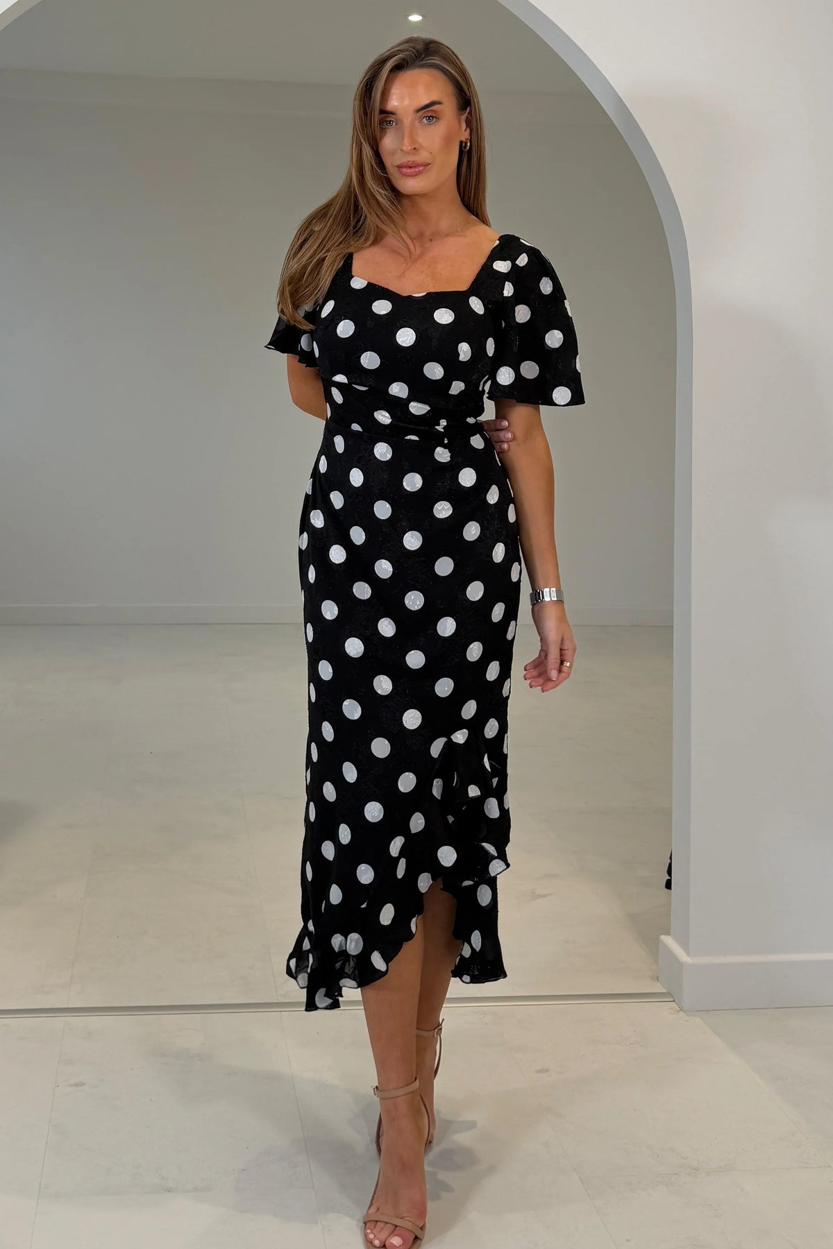 girl-in-mind-heidi-burnout-ruched-midi-black-dot-dress