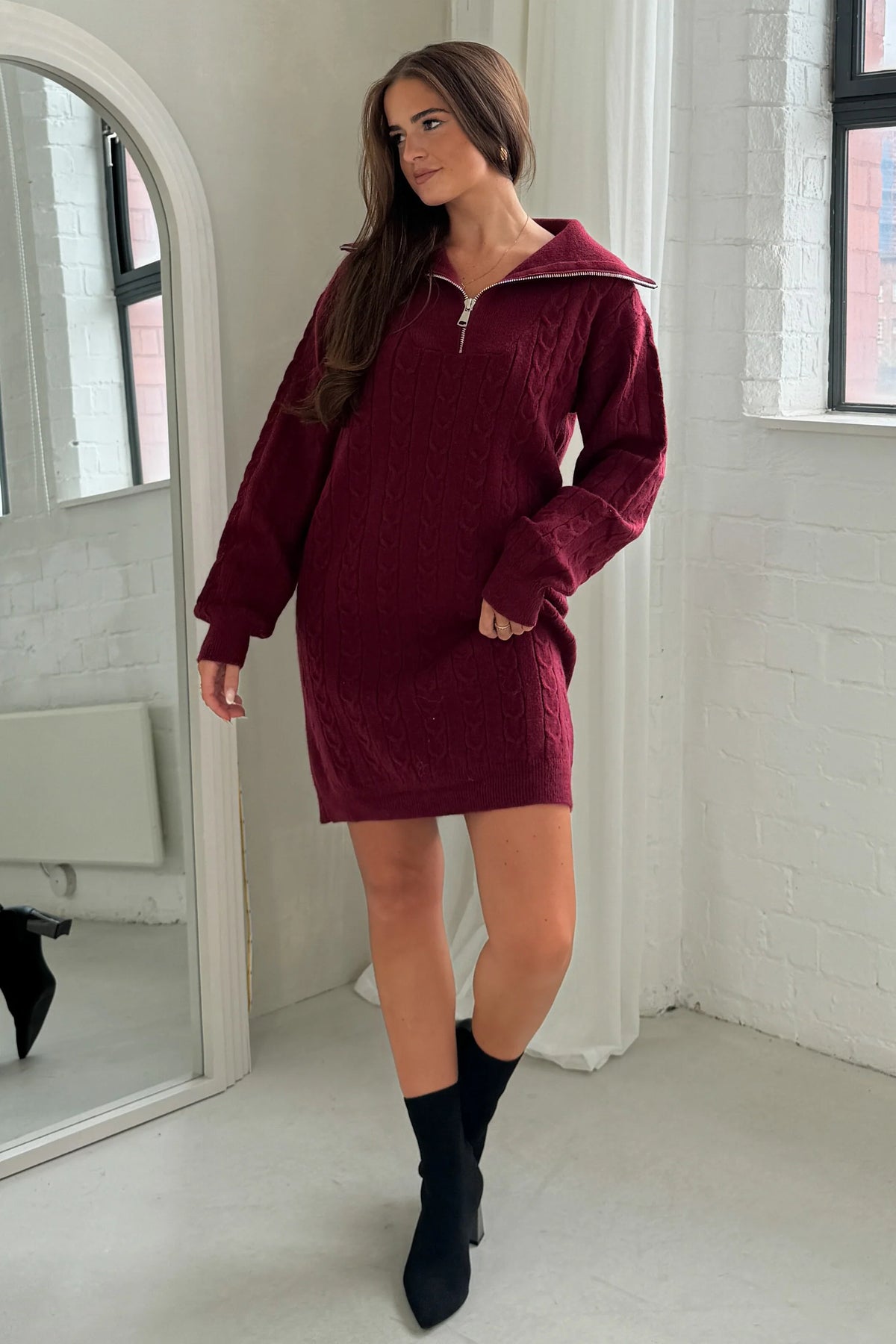 girl-mind-hayes-burgundy-cable-knit-dress