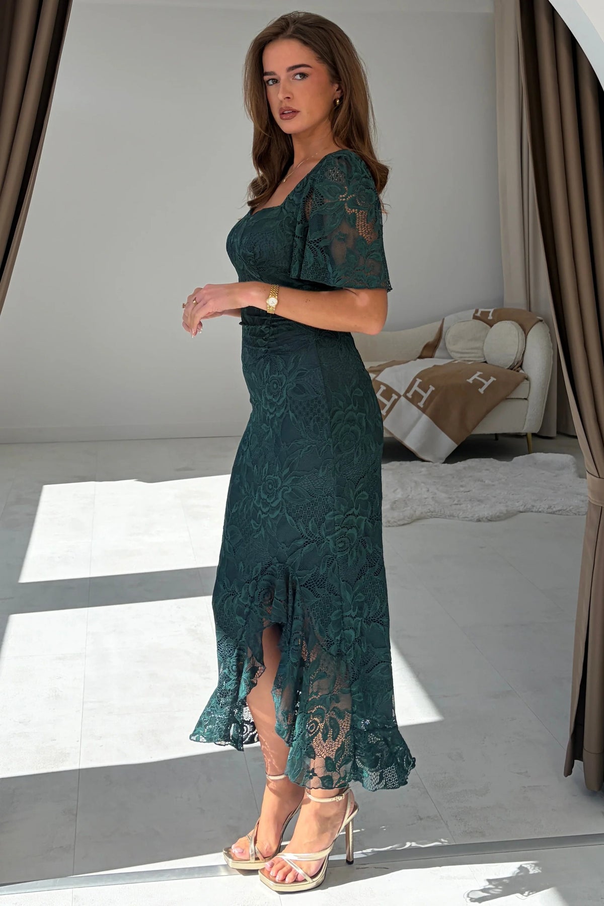 Girl In Mind Heidi Green Lace Ruched Midi Dress