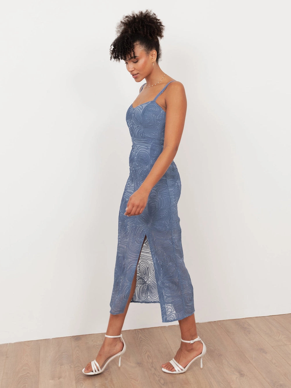 Maya Infinity Blue Textured Chiffon Bodycon Midi Dress