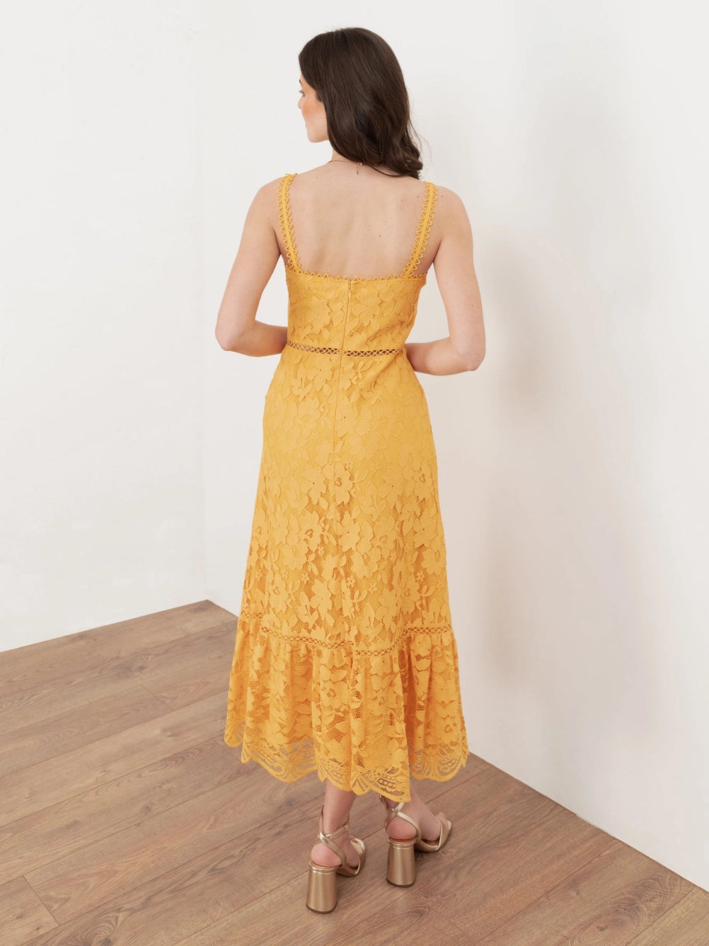 Maya Sunflower Yellow Lace Sweetheart Midi Dress
